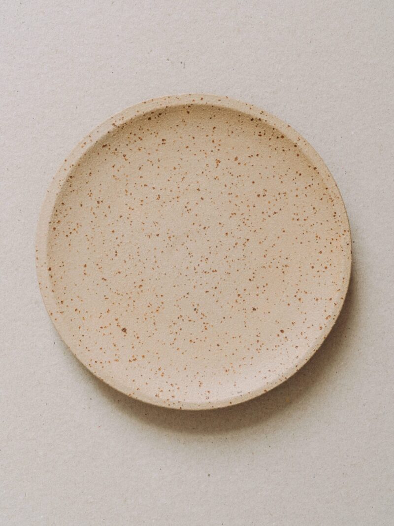 Farfurie 18 cm Wa din gresie ceramica cu picatele | POEMI