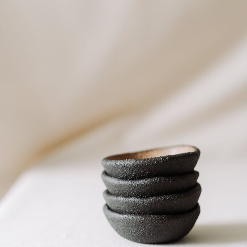 602-54 Bol 11 cm ROU/A din gresie ceramica neagra de tip terrazzo | POEMI