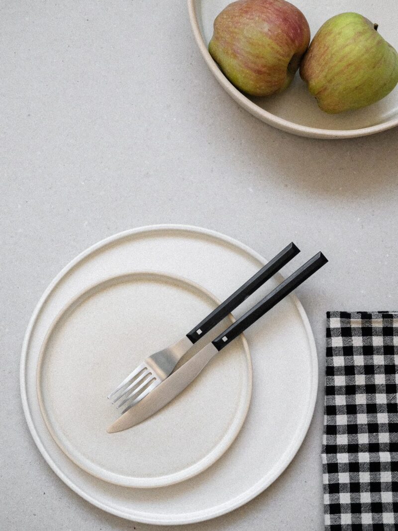 Farfurie 25 cm Mei din gresie ceramica bej | POEMI