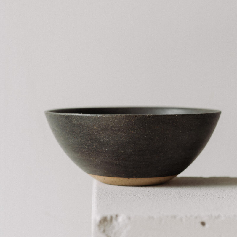 Bol 21 cm Earth din gresie ceramica bej cu picatele | POEMI