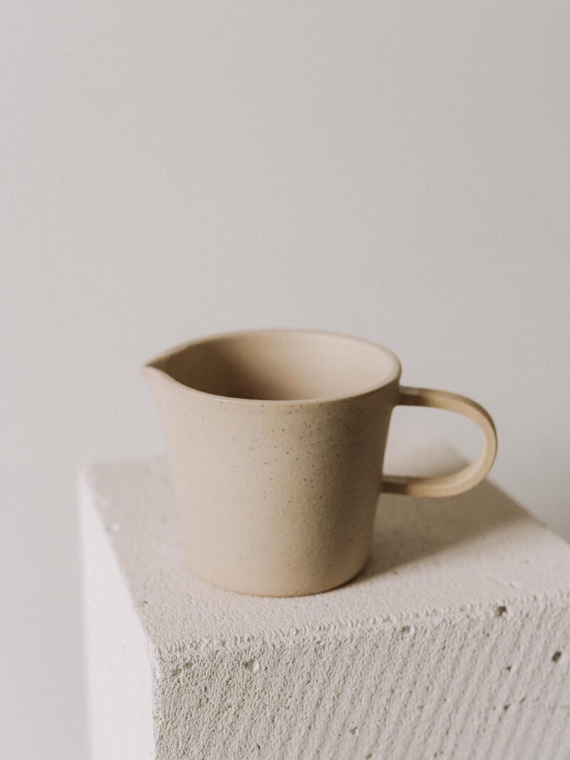 Poemi 0.7L Terra Vanilla stoneware jug in beige | POEMI