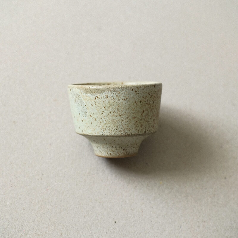 Ceasca 120 ml Fistic din ceramica handmade | POEMI