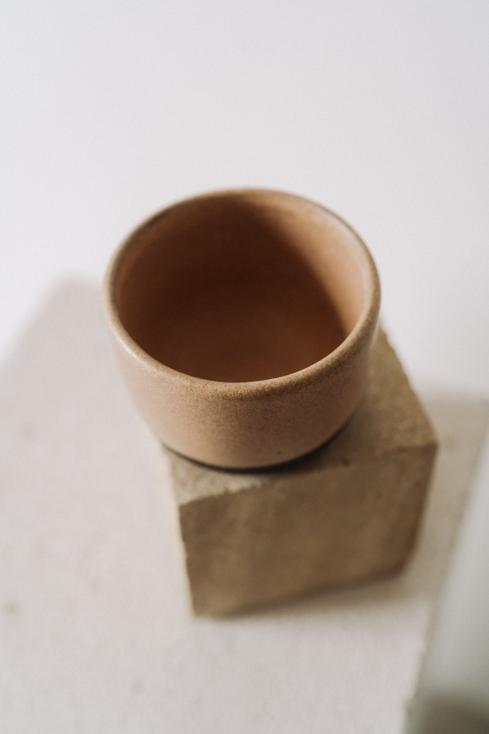 602 75 scaled Ceasca 200 ml Fika din gresie ceramica neagra | POEMI