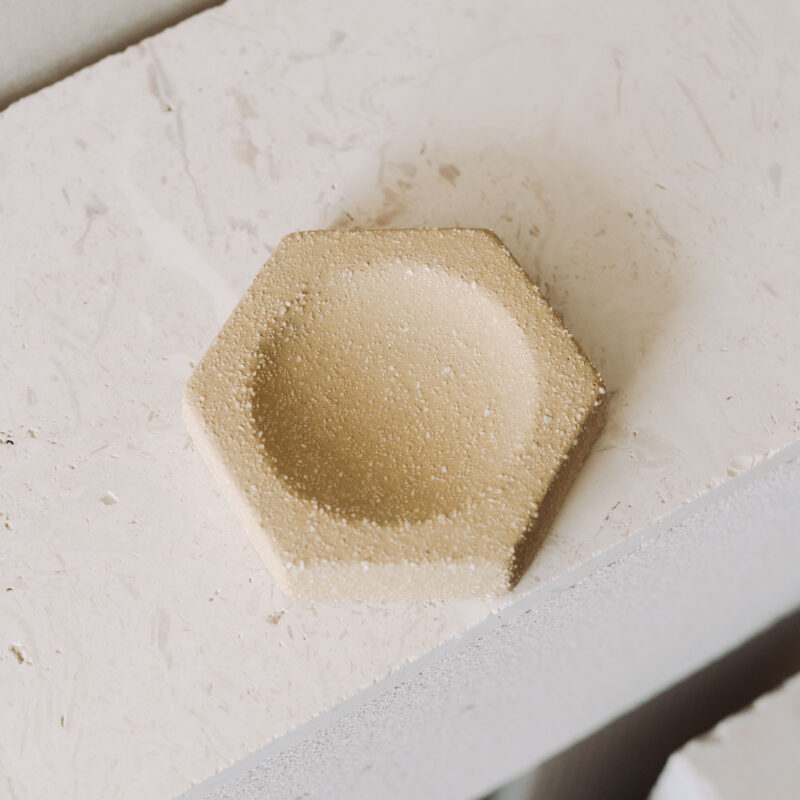 Fagure de miere [Origen] din gresie ceramica de tip terrazzo | POEMI