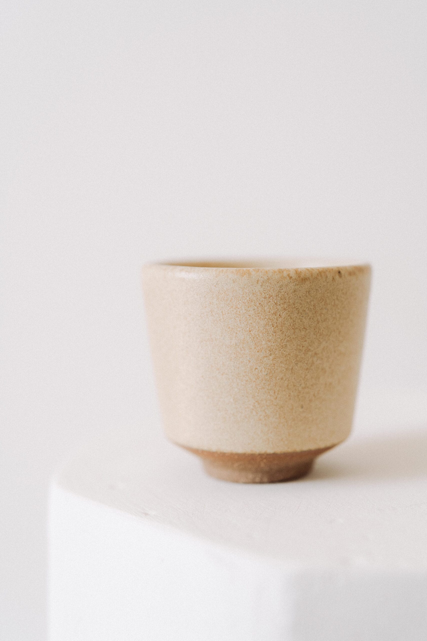 602 269 scaled Ceramic footed cup